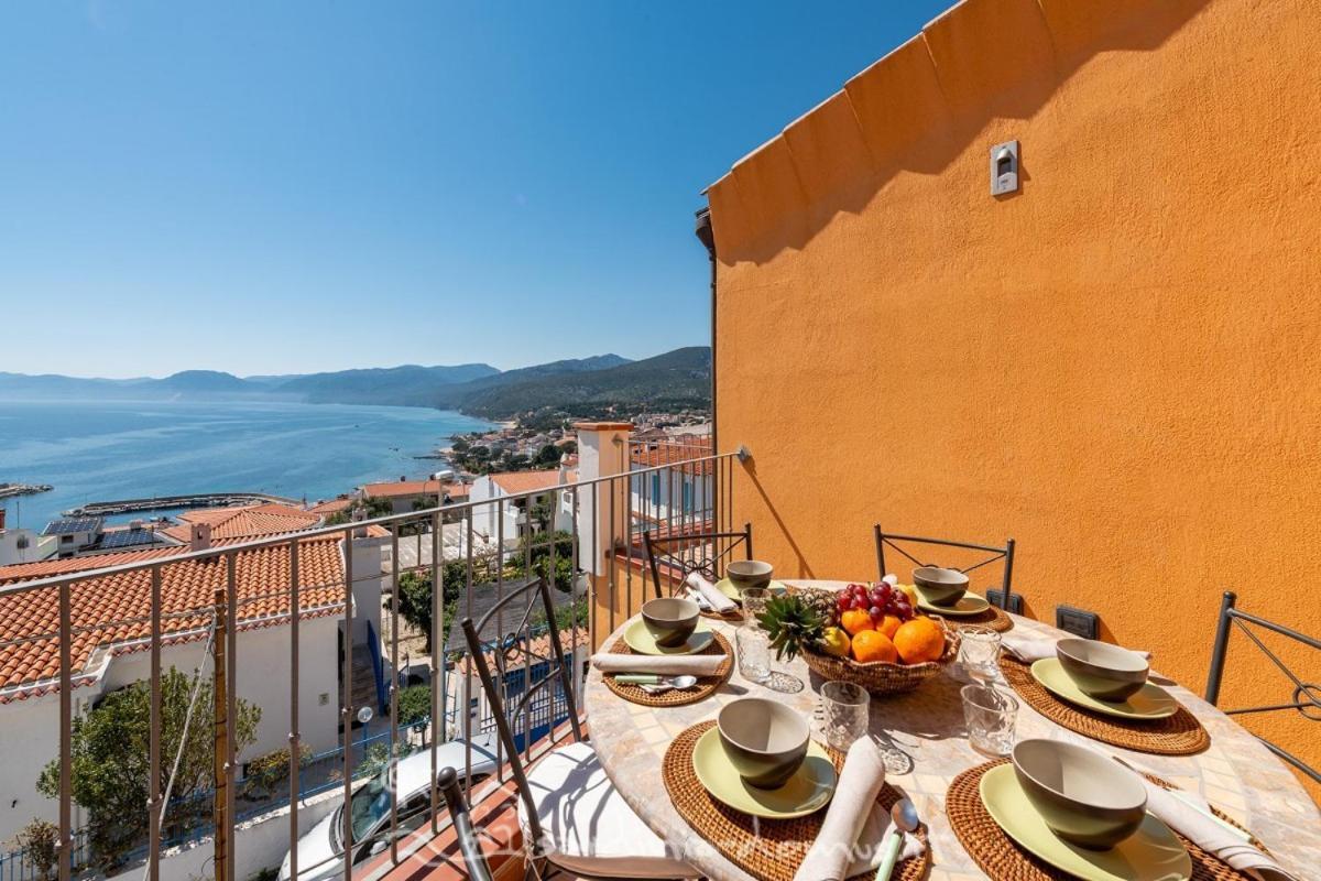 Casa Con Vista Mare Villa Cala Gonone Ngoại thất bức ảnh